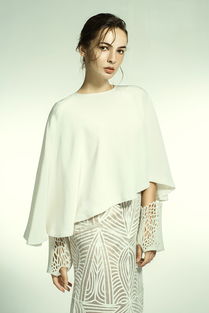 從纖維到風(fēng)尚 探索服裝設(shè)計(jì)與紡織品的共生藝術(shù)